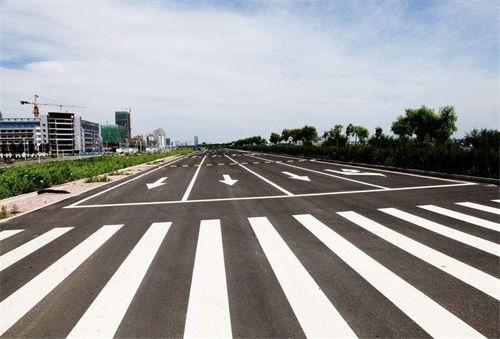 銅梁道路劃線(xiàn)